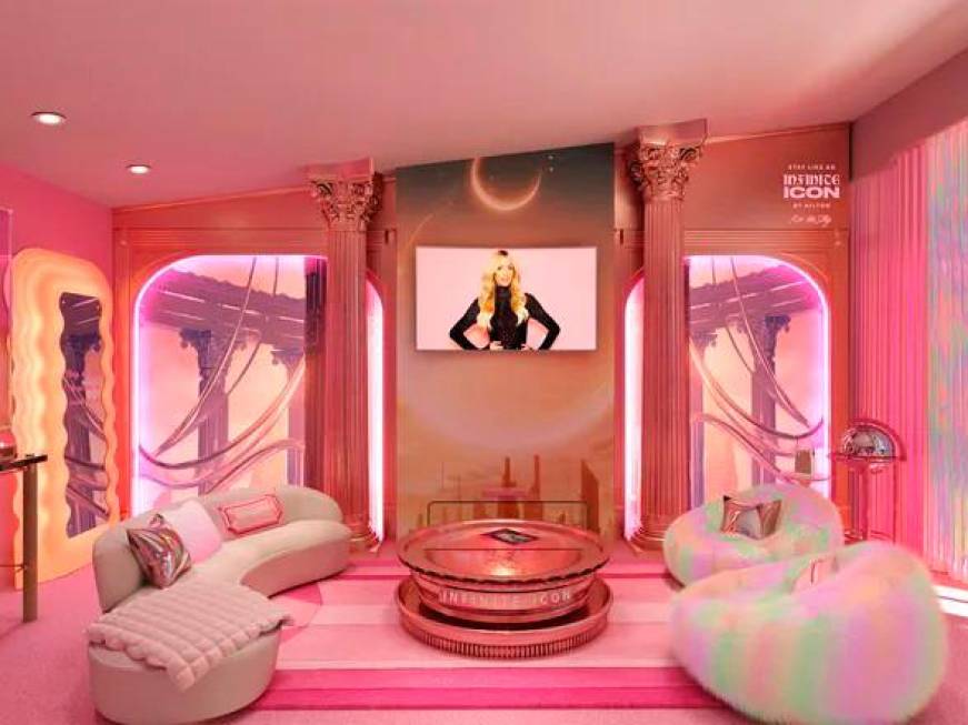 Hilton Beverly Hills presenta le suite a tema Paris Hilton