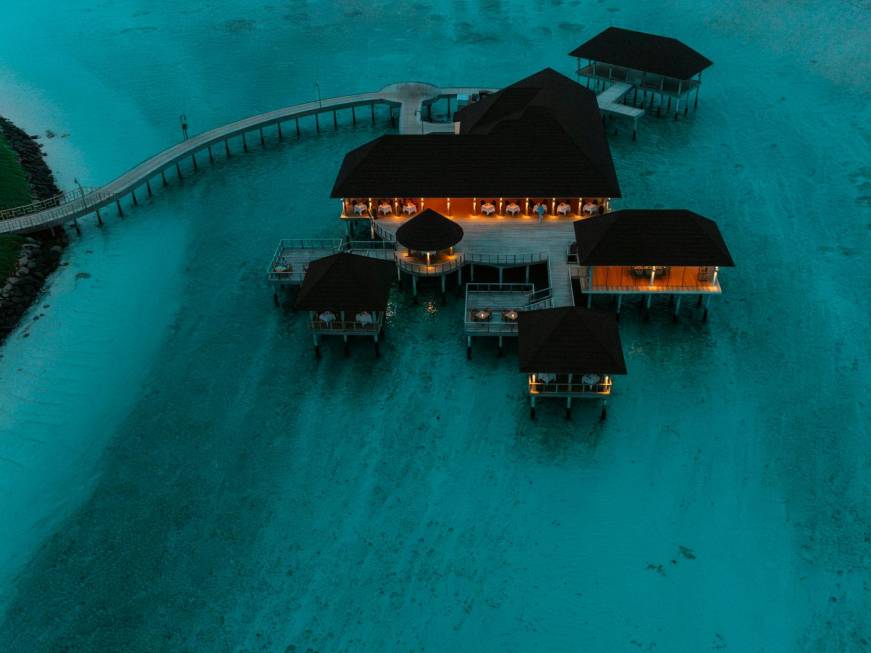 Romance Island, lo spazio per coppie del Sun Siyam Olhuveli Maldive. La gallery