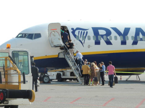 Ryanair: otto rotte da Genova nella programmazione invernale