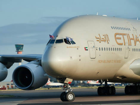 Etihad, torna sulla Abu Dhabi-Londra il primo degli A380