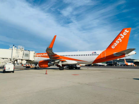 easyJet: multa da 2,8 milioni dall'Antitrust. La compagnia: “Faremo ricorso”