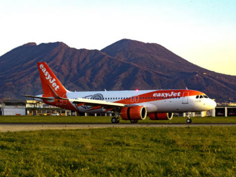 easyJet potenzia la base di Napoli posizionando l'ottavo A320 sullo scalo