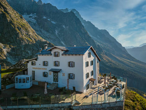 Apre la nuova terrazza panoramica nella stazione intermedia di Skyway Monte Bianco