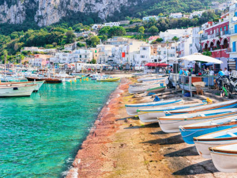 Capri raddoppia la tassa di sbarco per combattere l'overtourism