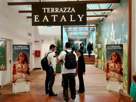 Fiumicino: inaugurata Terrazza Eataly con vista sullo scalo
