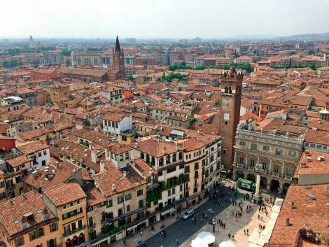 Anche in Italia si protestacontro i turisti: primi episodia Verona e in Alto Adige