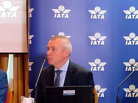 Il monito di Walsh, Iata:“Più libertà per i vettori”