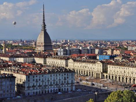 Federalberghi e Slow Food svelano ‘La Torino del Gusto in Cabrio’