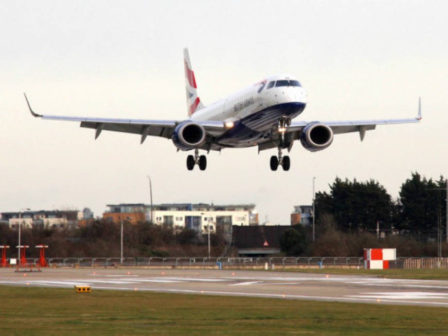 Volo Londra-New York, nuovi record nel 2024: 27 partenze giornaliere