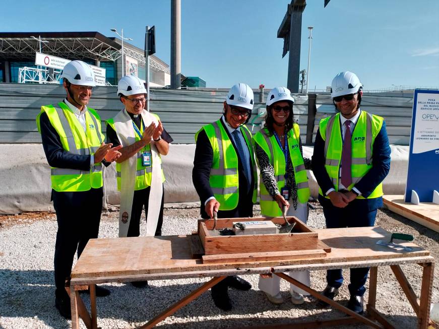 Fiumicino: posata la prima pietra per un nuovo edificio commerciale