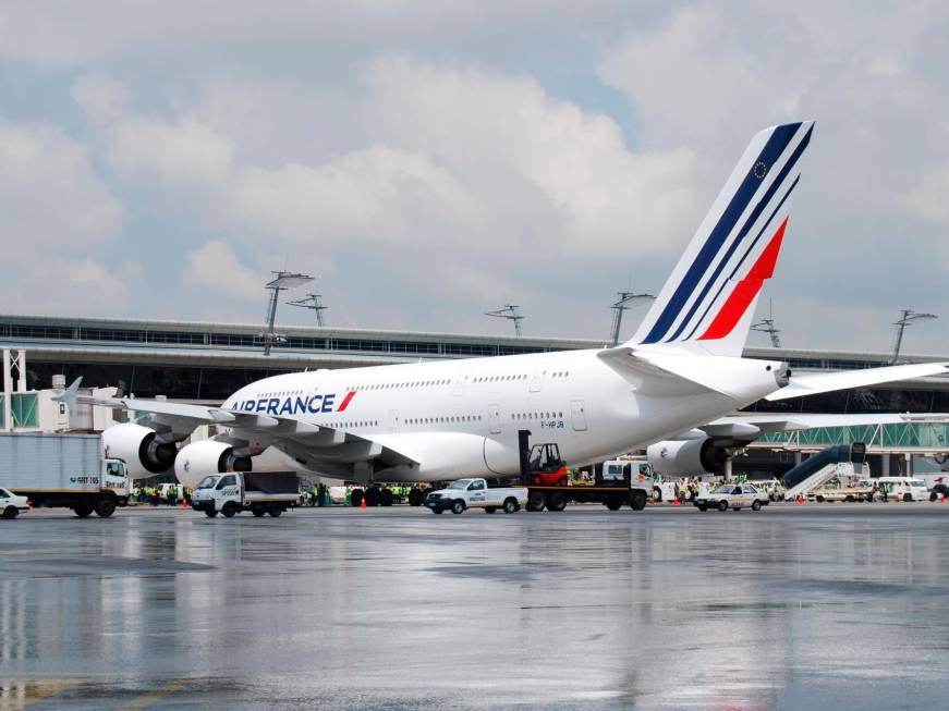 Air France, prove tecniche di food ancillary revenue: stop ai pasti gratuiti in economy