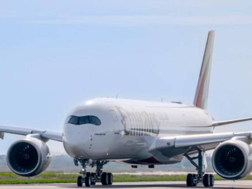 Emirates, arrivain flottail primo A350