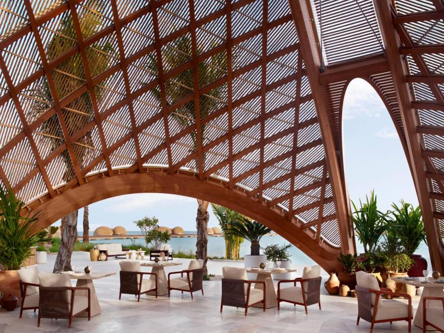 Ritz-Carlton Reserve debutta in Arabia Saudita con il Nujuma