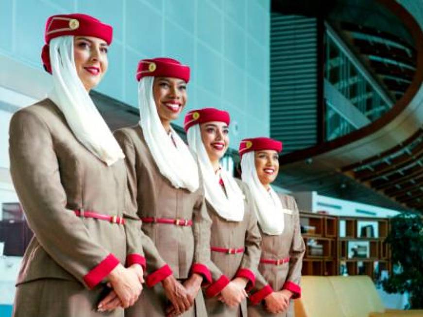 Emirates, nuove divise e servizi per il team che si occupa dei passeggeri Vip