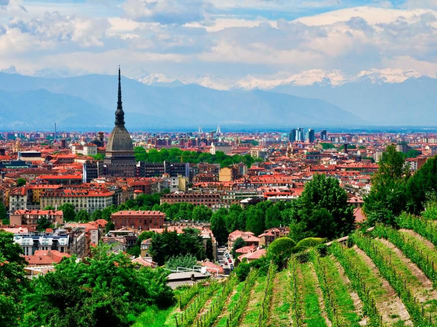 Piemonte, sorpassodegli stranieri: sonoil 52 per cento