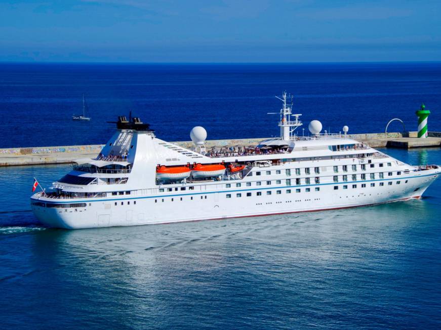 Windstar Cruises anticipa gli itinerari del 2026: c’è anche l’eclissi solare